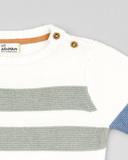 Πλεκτή μπλούζα LOSAN σε εκρού χρώμα με ριγέ σχέδιο.