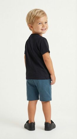 Σετ σορτς TRAX σε χρώμα ανθρακί με μπλε ραφ.