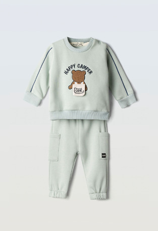 HASHTAG jumpsuit set in mint color.