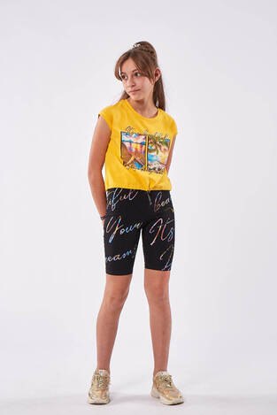 Σετ κολάν ΕΒΙΤΑ, μπλούζα σε χρώμα κίτρινο με τύπωμα και ποδηλατικό κολάν.