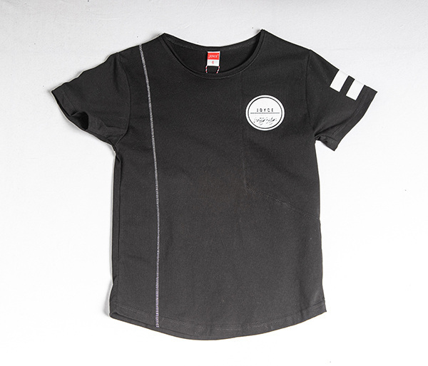 JOYCE t-shirt in black color with white stripes detail.