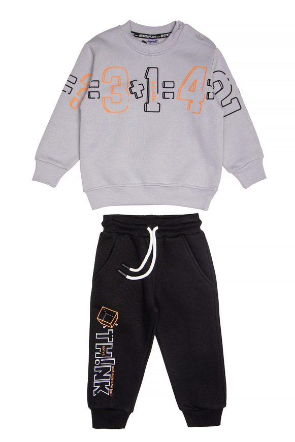 Σετ φόρμα SPRINT με στρογγυλή λαιμόκοψη σε γκρι ανοιχτό με μαύρο χρώμα.