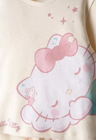 Hello Kitty HΟMMIES pajamas with matching sleep mask in ecru color.
