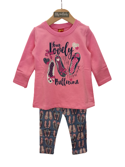 Set of TRAX leggings, sweatshirt with a round neck, and cotton, elastic leggings with all over print.