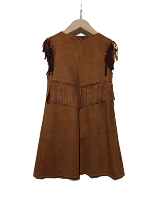 Φόρεμα Pierre Cardin σε κάμελ χρώμα με κρόσια στα μανίκια και δύο εσωτερικές τσέπες στο μπροστινό μέρος με λεπτομέρεια πομ-πον.