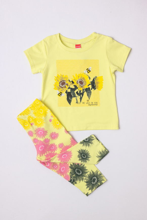 JOYCE leggings set, yellow blouse with print on the front and leggings with floral print.