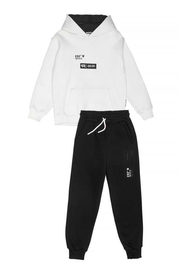 Σετ φόρμας SPRINT με ενσωματωμένη κουκούλα σε λευκό με μαύρο χρώμα.