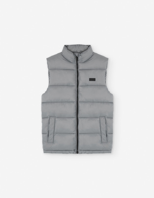 LOSAN sleeveless jacket in black.