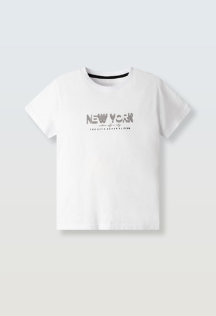 HASHTAG T-shirt in white with "NEW YORK" print on the front.