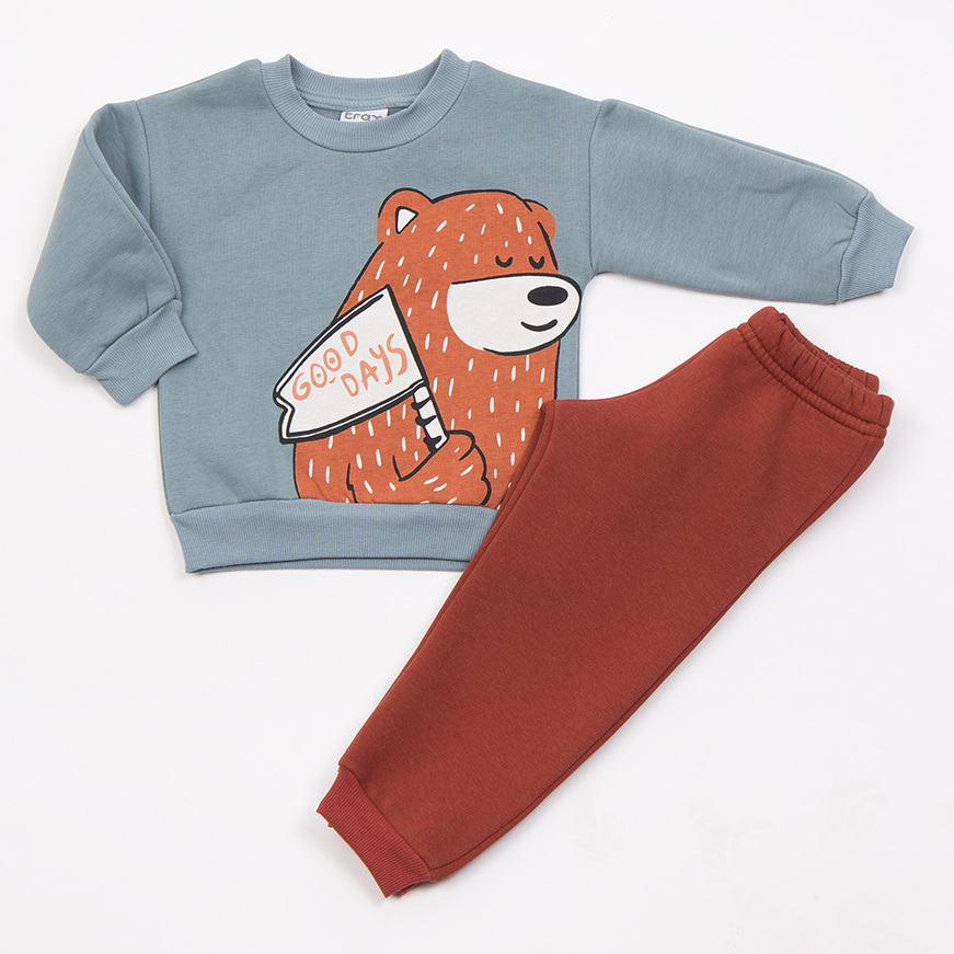 Σετ φόρμας TRAX σε μέντα-καφέ χρώμα.