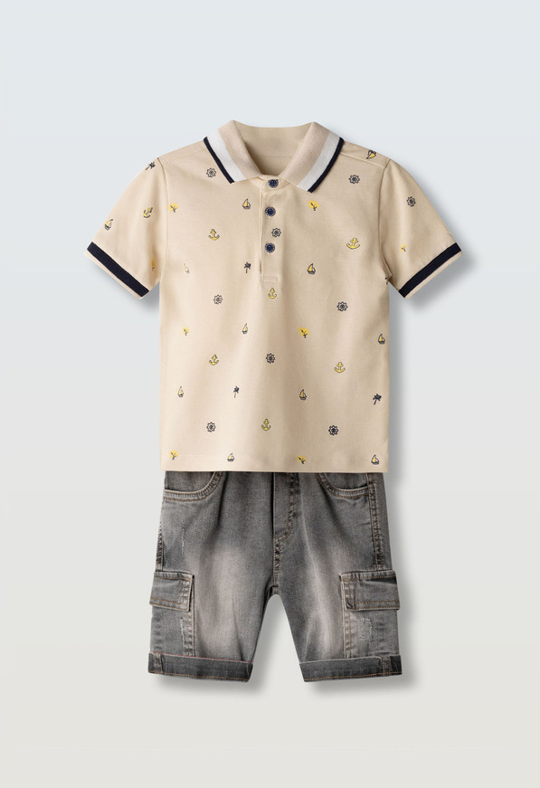 Σετ τζιν βερμούδα HASHTAG, μπλούζα πόλο σε χρώμα εκρού.