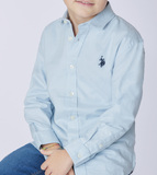 Πουκάμισο U.S. POLO σε σιέλ χρώμα.