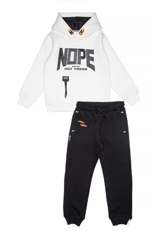 SPRINT suit set with built-in waterproof hood in white and black.