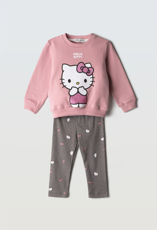 EBITA leggings set in dark pink and gray.