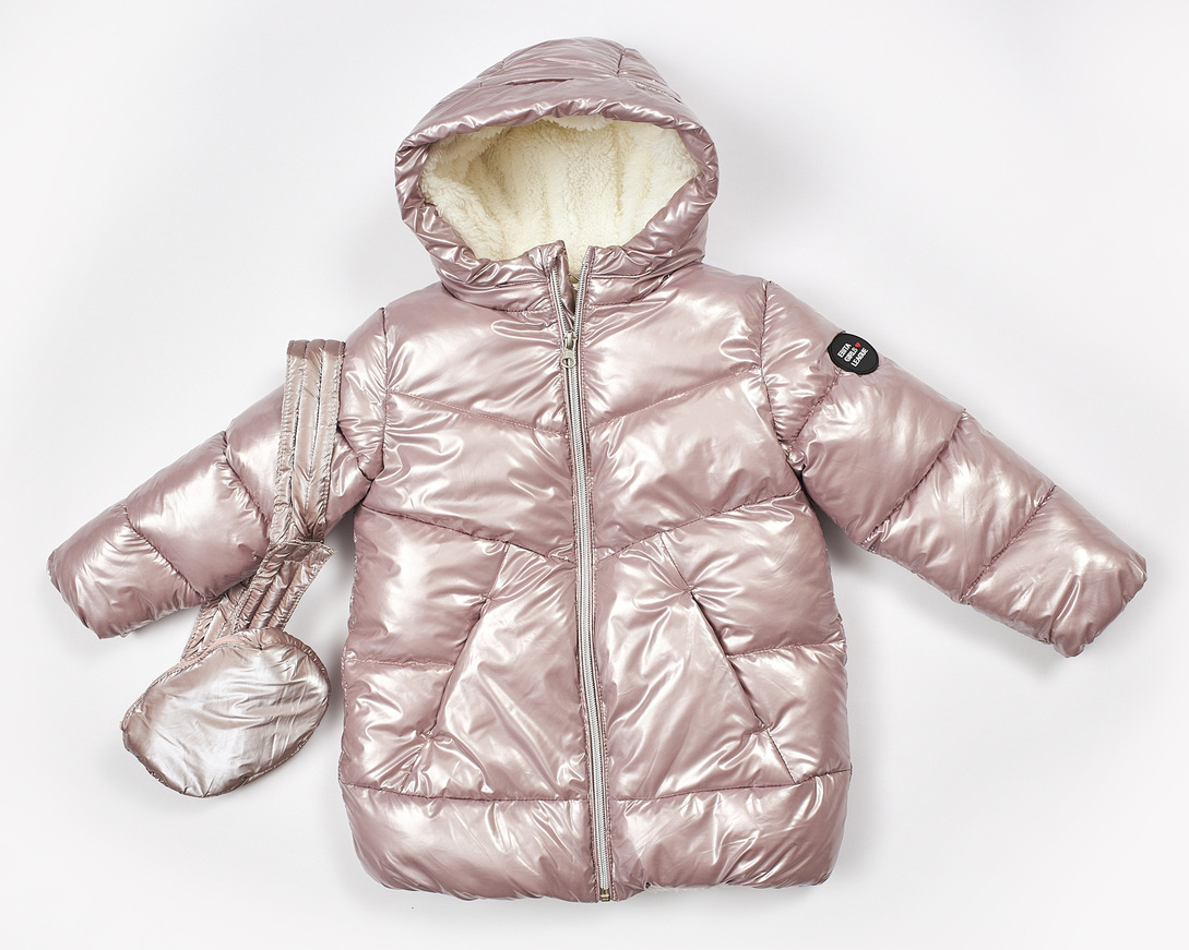 EBITA jacket in pink metallic color with matching waist bag.