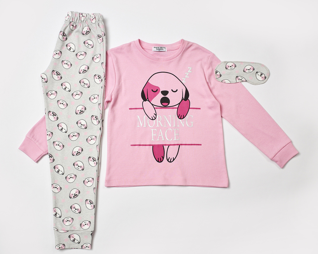 HOMMIES pajamas in pink with an embossed "MORNING FACE" logo and matching sleep mask.
