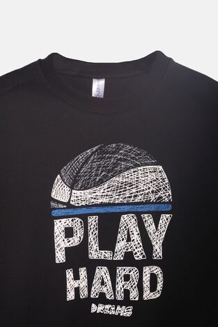 Πιτζάμα DREAMS σε μαύρο χρώμα με το λογότυπο "PLAY HARD".