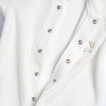 Φορμάκι βελουτέ CHICCO σε εκρού χρώμα.