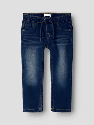 Name It jeans in dark blue.