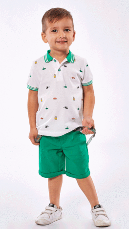 Σετ βερμούδα HASHTAG, μπλούζα polo και βερμούδα σε πράσινο χρώμα.