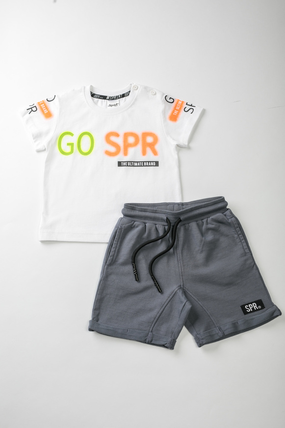 SPRINT shorts set in white color with elastic and cord in the waist.