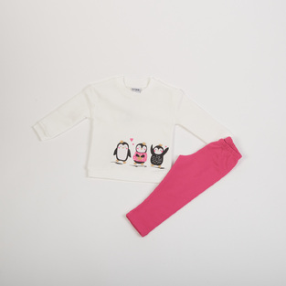 Set of TRAX leggings in ecru-fuchsia color.