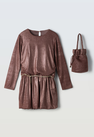 EBITA dress in dark pink color with metallic look and matching stand.