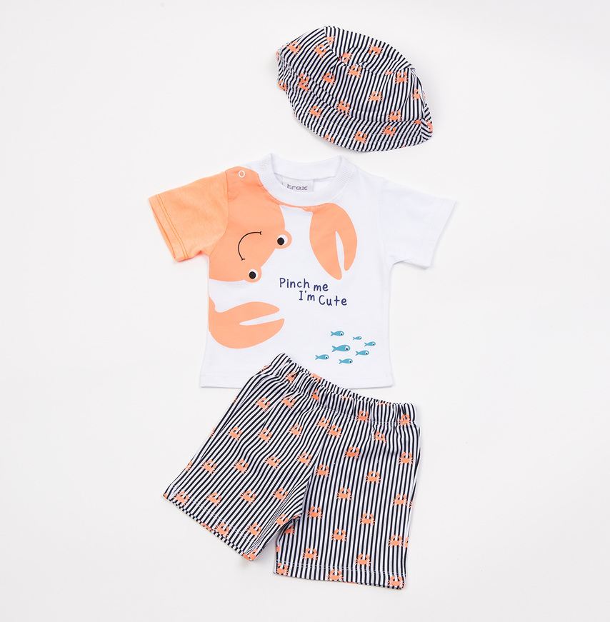 TRAX shorts set, printed top, striped shorts and hat.