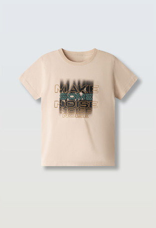 HASHTAG blouse in beige with print on the front.