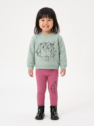 TRΑX leggings set in mint and dark pink.