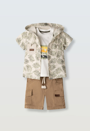 Σετ 3 τεμ. HASHTAG, εμπριμέ πουκάμισο,  μπλούζα και βερμούδα .