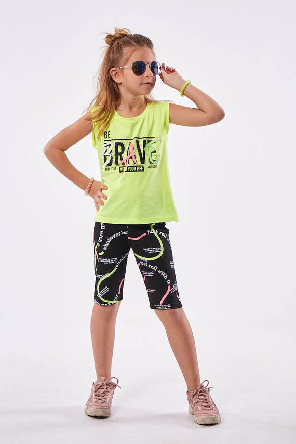 EBITA leggings set, sleeveless blouse in fluorescent yellow color and cycling leggings with print.