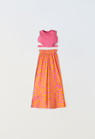 EBITA pants set in orange and fuchsia colors with a printed design.