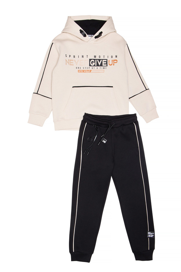 Σετ φόρμας SPRINT με ενσωματωμένη κουκούλα σε εκρού χρώμα.