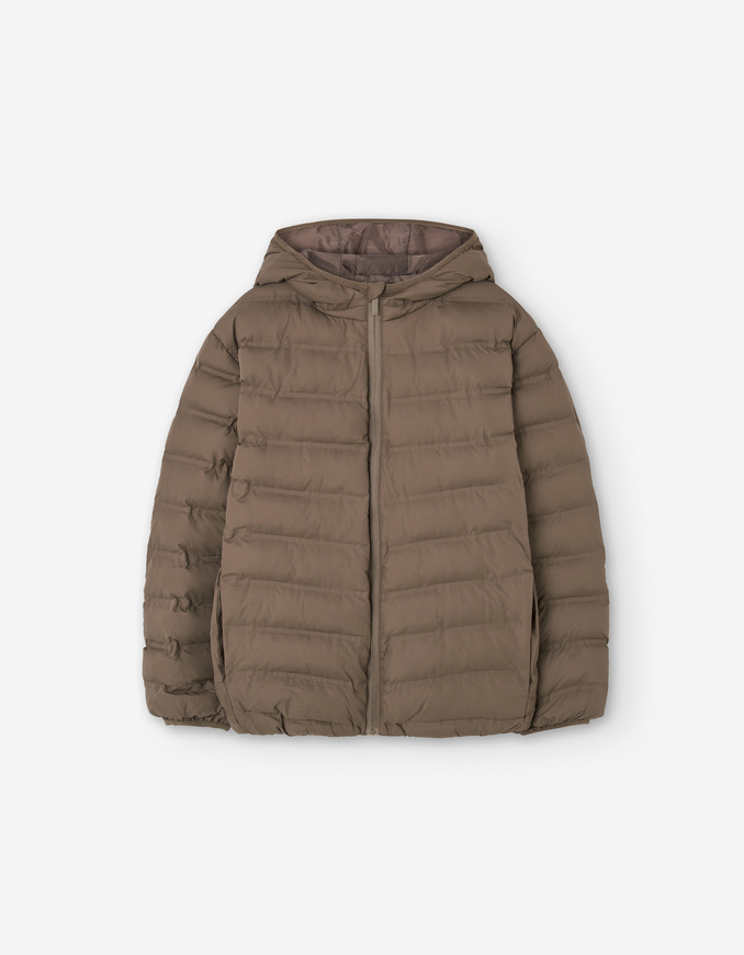 Μπουφάν LOSAN σε μαύρο χρώμα με καπιτονέ σχέδιο.