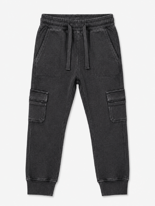 LOSAN cargo pants in dark gray.