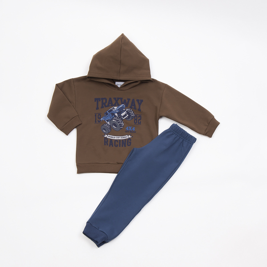 TRAX tracksuit set in brown with hood and print.
