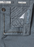 Βερμούδα Pepe Jeans σε πετρόλ χρώμα.