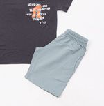 Σετ σορτς TRAX σε χρώμα ανθρακί με μέντα.