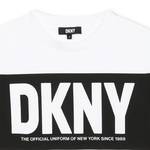 Μπλούζα D.K.N.Y. σε λευκό χρώμα με ανάγλυφο λογότυπο.