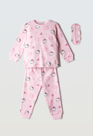 Hello Kitty HΟMMIES pajamas with matching sleep mask in pink.
