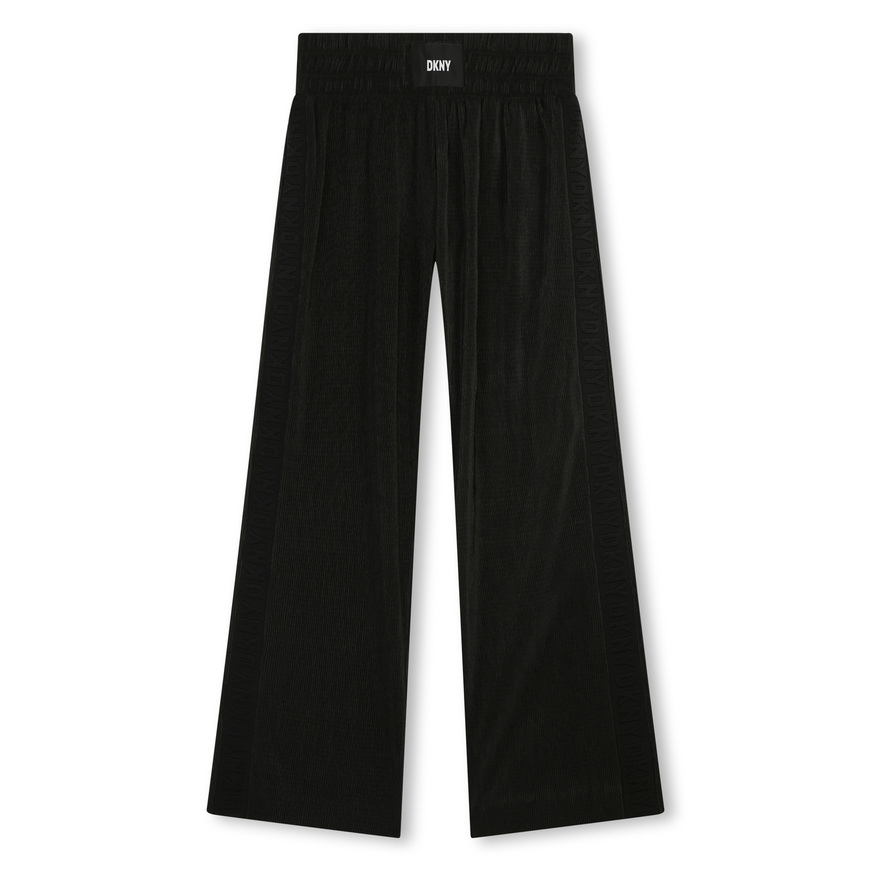 Pleated trousers D.K.N.Y. in black colour.