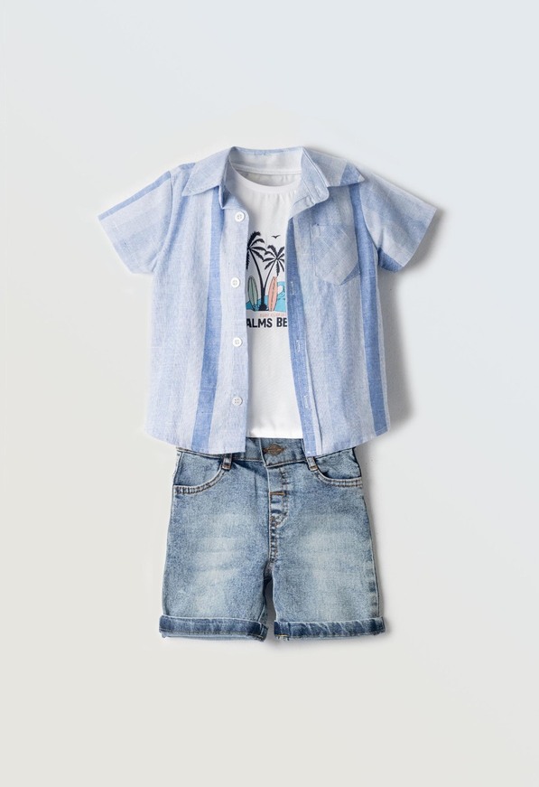 Σετ 3 τεμ. HASHTAG, με ριγέ πουκάμισο σε χρώμα σιέλ, κοντομάνικη μπλούζα και τζιν βερμούδα με αποσπώμενες τιράντες.