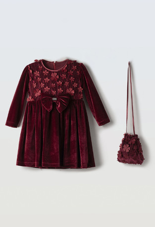 EVITA velvet dress, with matching bag, in burgundy color.