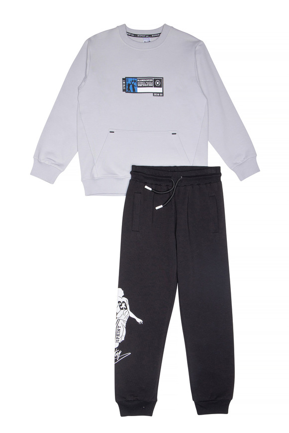 Εποχιακό σετ φόρμας SPRINT με στρογγυλή λαιμόκοψη σε γκρι ανοιχτό και μαύρο χρώμα.