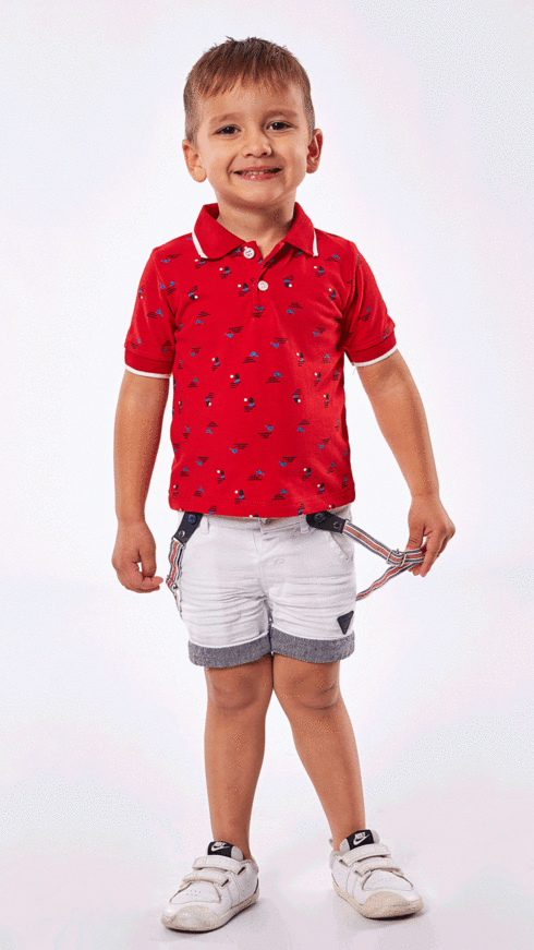 HASHTAG bermuda set, red polo shirt and bermuda shorts with suspenders.