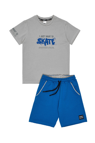 Sprint blouse and shorts set in ice cream-blue color.