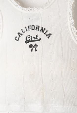 Σετ παντελόνα τζιν με μπλούζα ΕΒΙΤΑ.