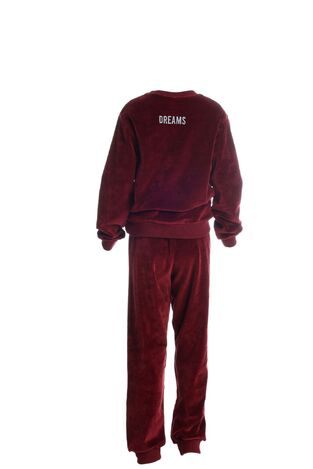 DREAMS velvet pajamas in burgundy color with print. 