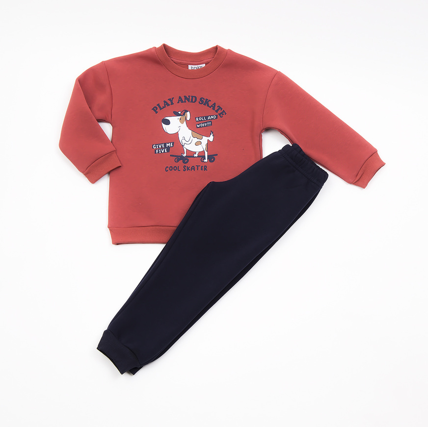 TRAX tracksuit set in wine color with embossed dog print.